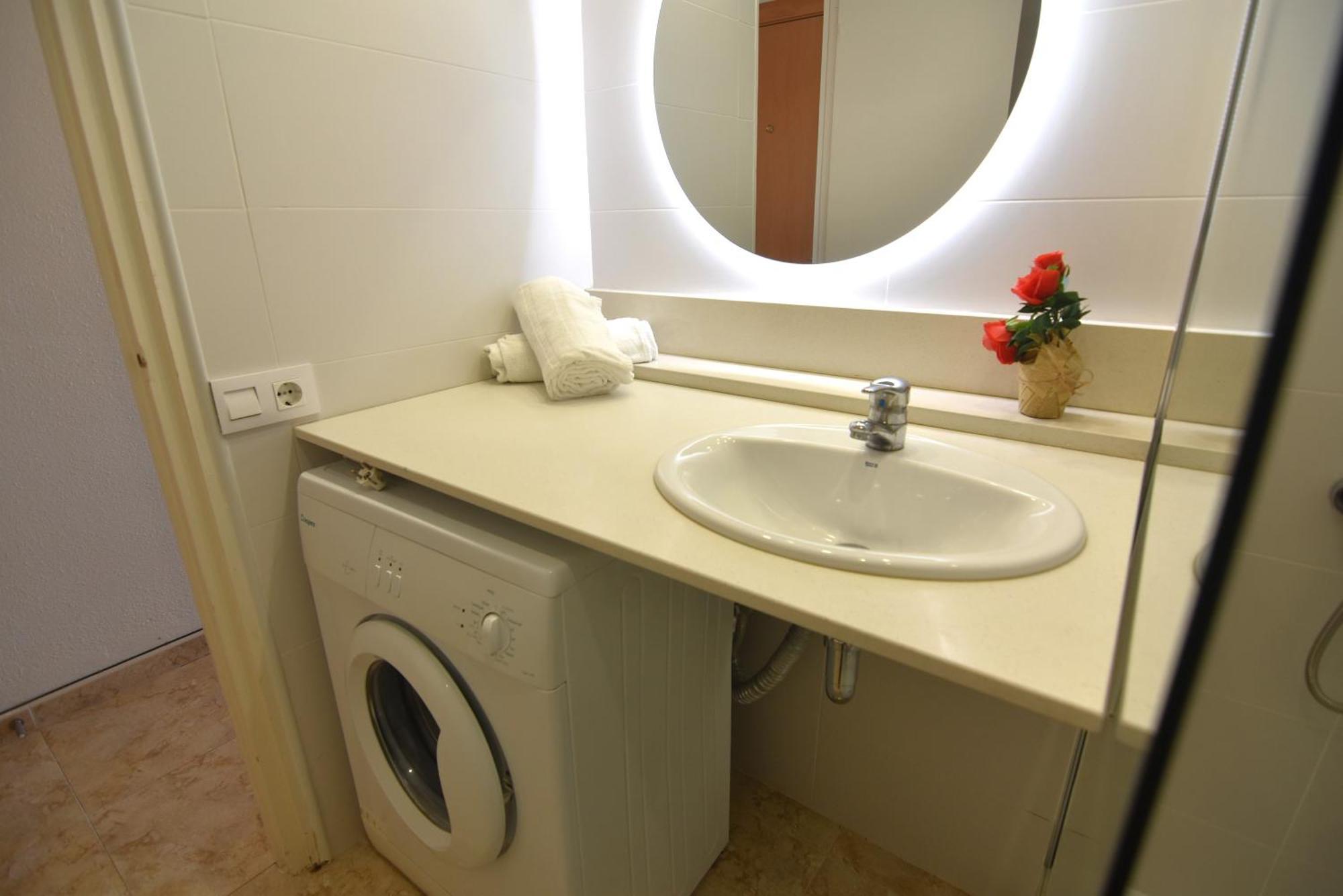 Appartement Rnet - 600 Llevant 04-06 B *